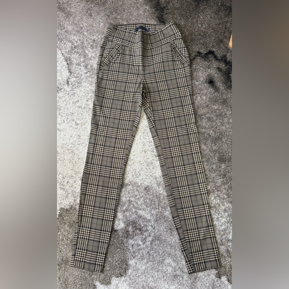 Suzy Shier Plaid Pants - Black and Tan, size small